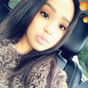 Meet your Posher, Mariely